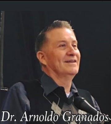 Fotos de Dr. Arnoldo Granados, Dr. Johny Sangoquiza y Dr. Sergio Navarrete